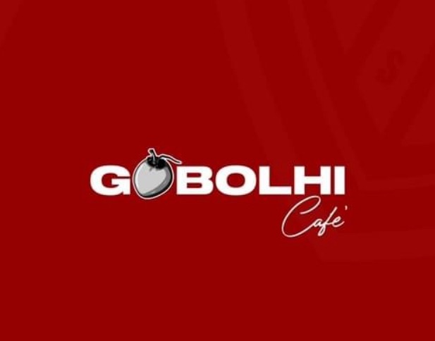 Gobolhi cafe in villa dining